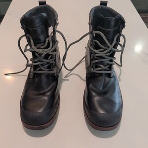 UGG Butte Men's Waterproof Black Leather Boots size US 11/EUR 44.5